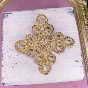 272. Vintage Bronze Brooch